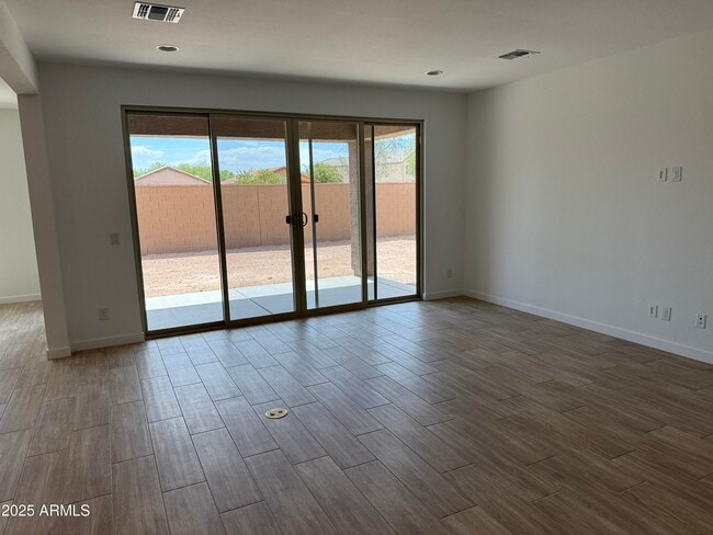 Photo - 40563 W Michaels Dr
