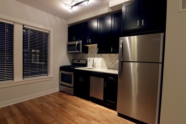 Photo - 2209 W Eastwood Ave Unit M02H