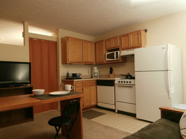 Photo - Efficiency Apt Close to Campus!