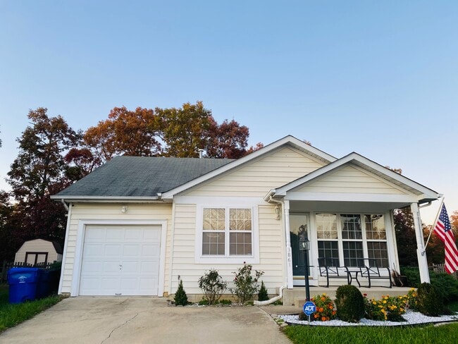 Photo - 3861 Shiner Ct