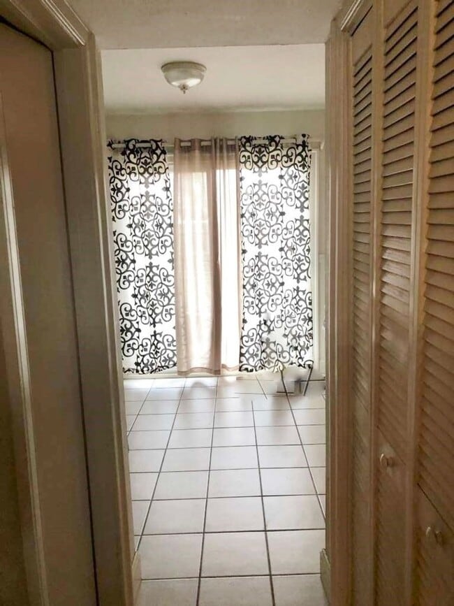 Photo - NICE 2 BEDROOM TOWNHOUSE IN LAKE EDWARDS