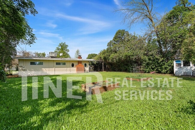 Photo - 3604 Winston Way