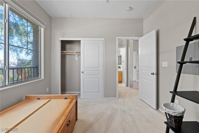 Photo - 1012 Domnus Ln Unit 205