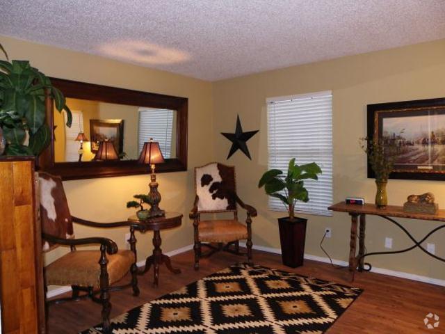 River Ranch Apartments - River Ranch Apartments