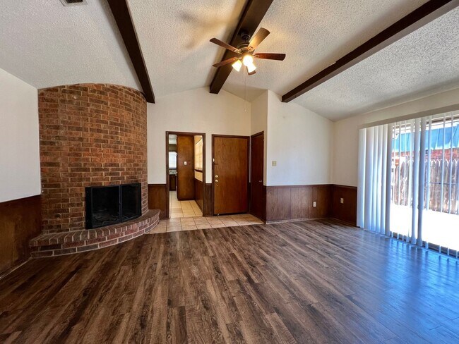 Photo - 3717 53rd St Unidad A