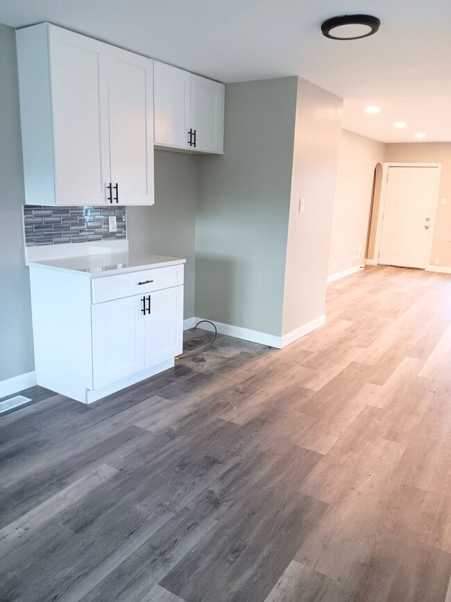 Photo - Spacious 4-Bedroom Home with Modern Upgrades