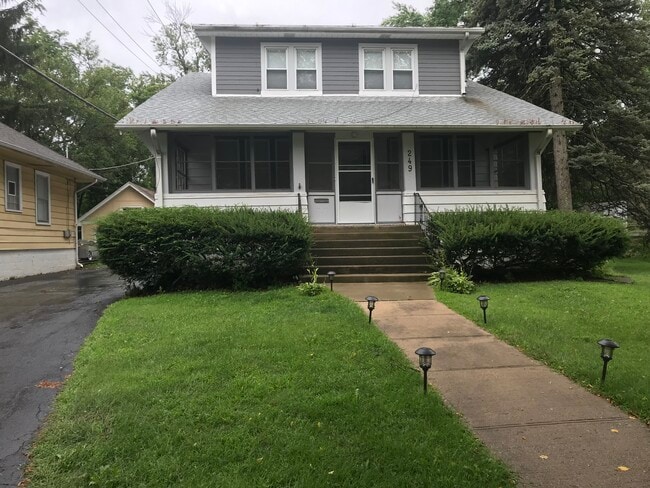 Photo - 249 E Park Blvd