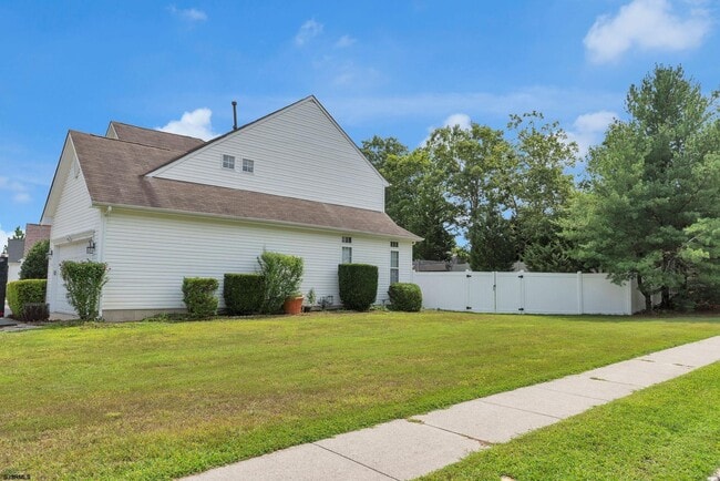 Photo - 120 Trotter Road