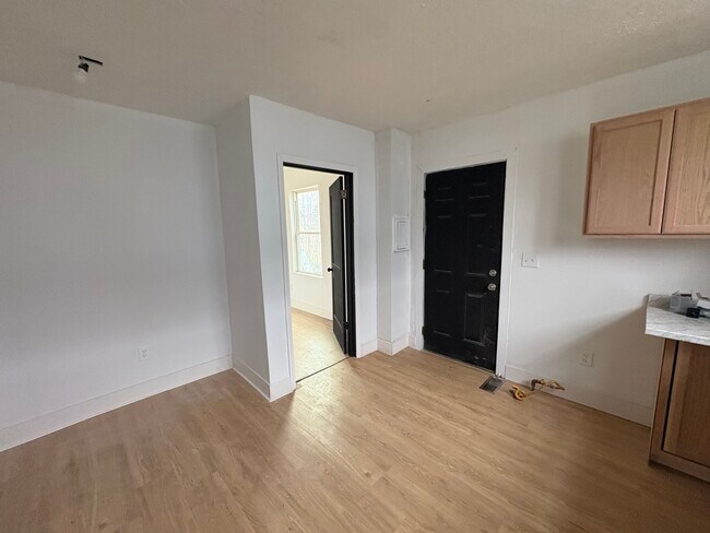 Photo - 1311 Ramsey St