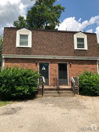 Building Photo - 1009 Ashland St Unit B Rental