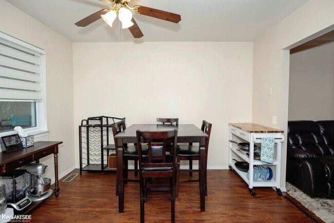 Photo - 28115 Little Mack Ave