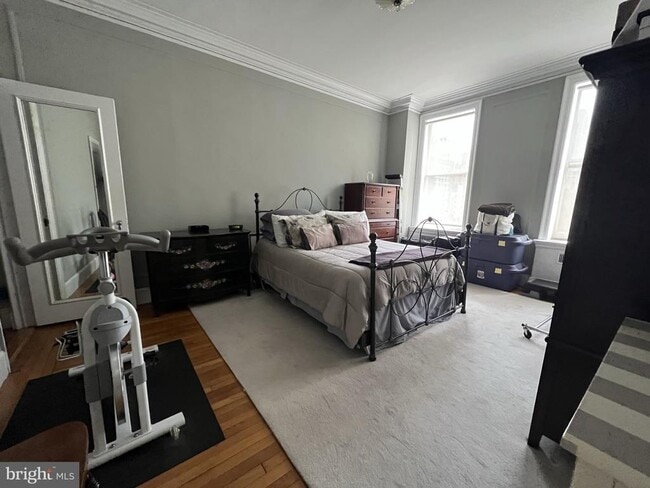 Photo - 237 S 18th St Unidad 7E