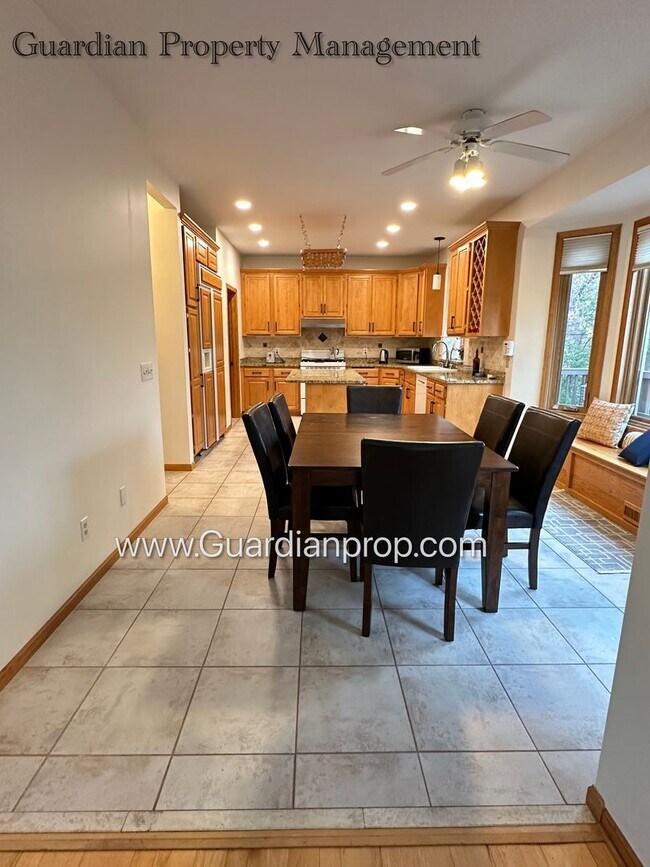 Photo - Well Maintained Prior Lake SFH, Large Deck, Fireplace, 2 Car Attached Garage