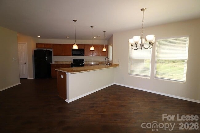 Photo - 13011 Lake Erie Ln