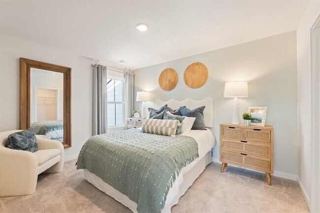 Photo - 1722 Harper Lily Ln