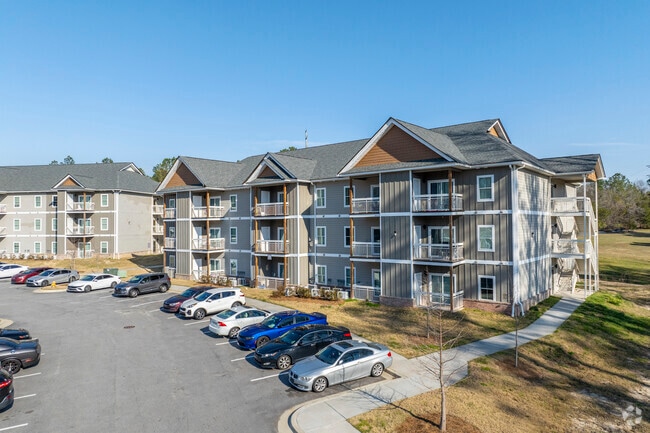 The Crossing Apartments