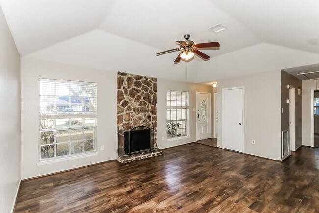 Photo - 18714 Andalusian Dr