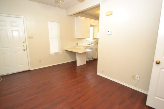Photo - 4401 Speedway- Free Cable and Internet-Available for August!