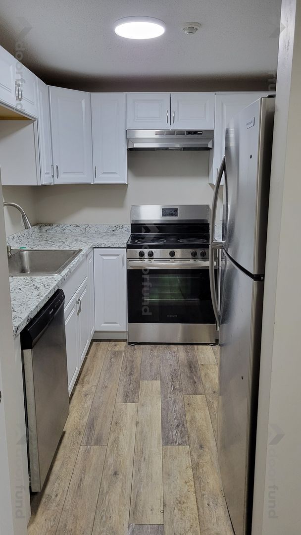 Photo - 162 Columbus St Unidad 9