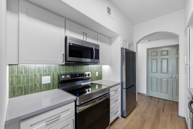 Photo - Cortland Lakecrest