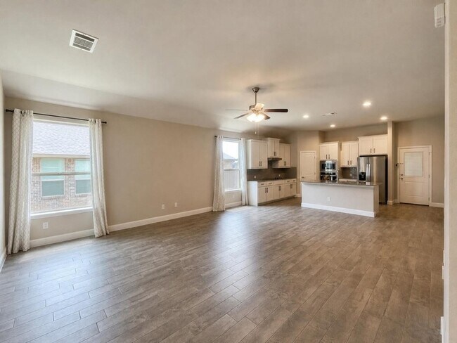 1017 Greencove Dr