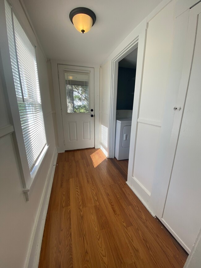 49 Franklin St Unit 2