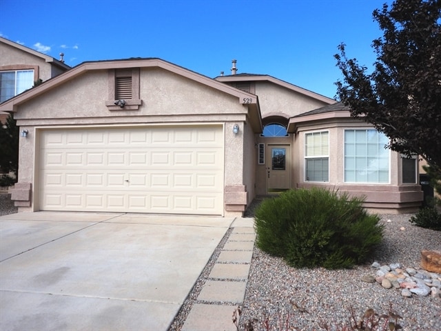 Building Photo - 529 Sunny Meadows Dr NE