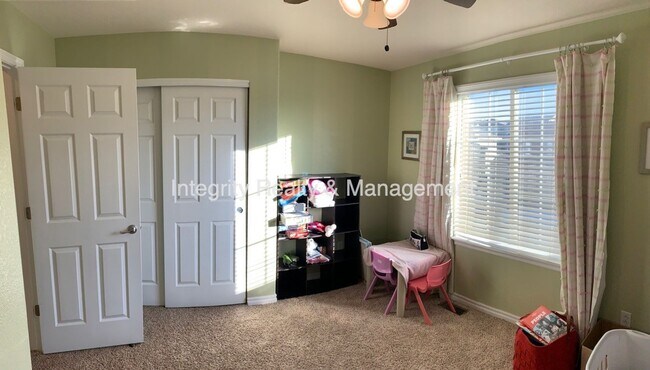 Photo - 3025 Redhaven Way