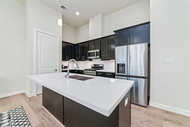 Photo - 148 Knightsbridge Park Ln Unit Ln