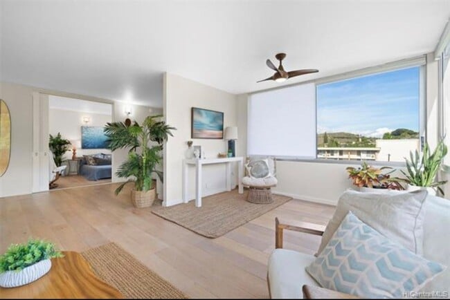 Photo - Makiki - Spacious one bedroom, one bath at... Unidad 403