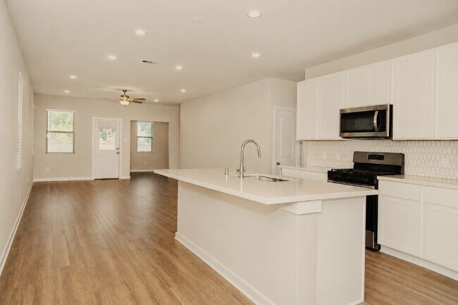 Photo - 3602 Atlas Pt Ln