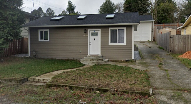 Building Photo - 10253 19th Ave SW Rental