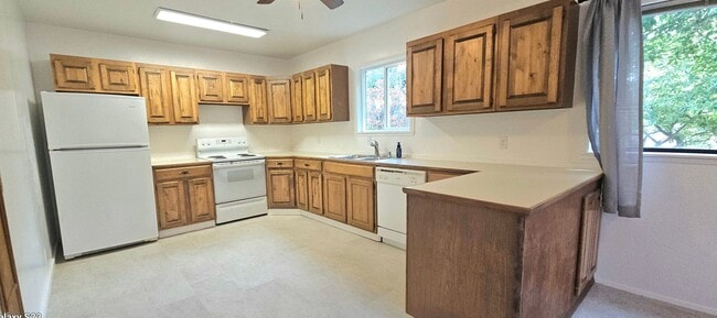 Photo - Sweet deal! 3bed/1bath Single Family home ...