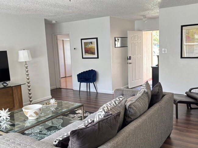 Photo - 7306 Huntwood Cir