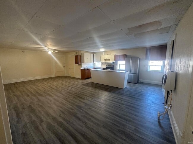 Building Photo - 104 W Michigan St