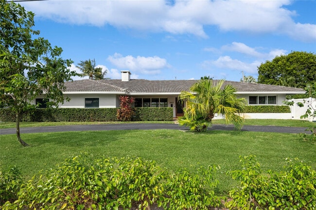 Photo - 2657 NE 26th St