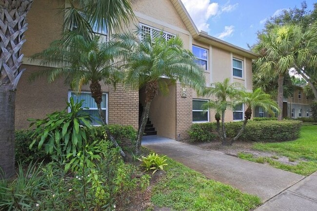 Photo - Modern 2/2 Condo in Hawthorne Village - Or...