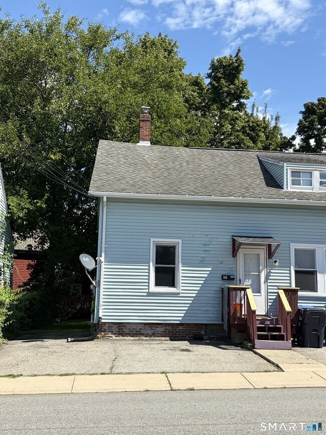 Photo - 126 Ashland St