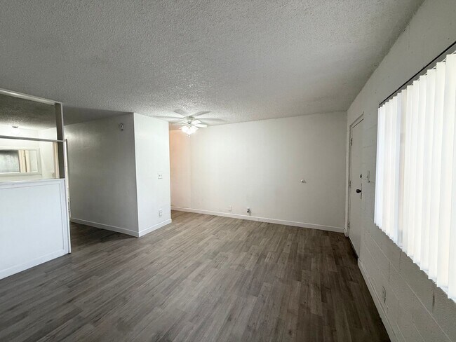 Photo - Convenient Studio Across from UNLV!