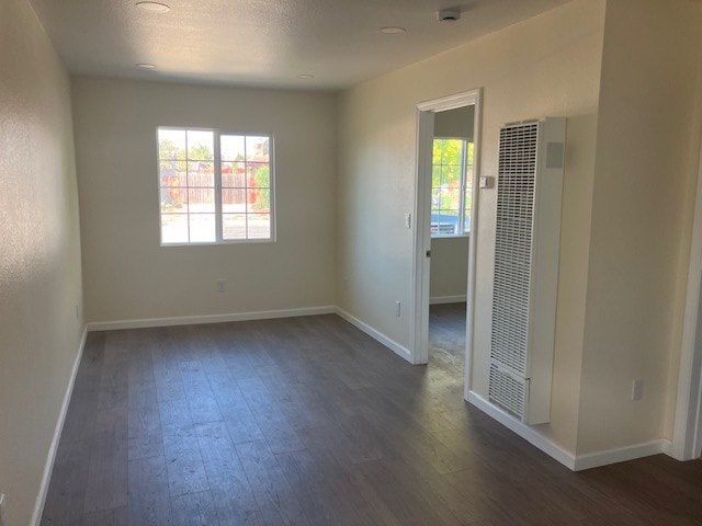 Photo - 574 Yosemite Way