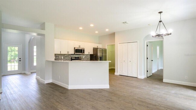 Photo - 1647 Squaw Ln