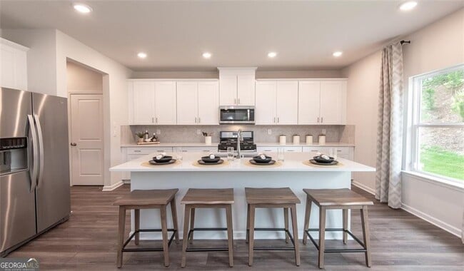 Photo - 2032 Baron Mnr Dr