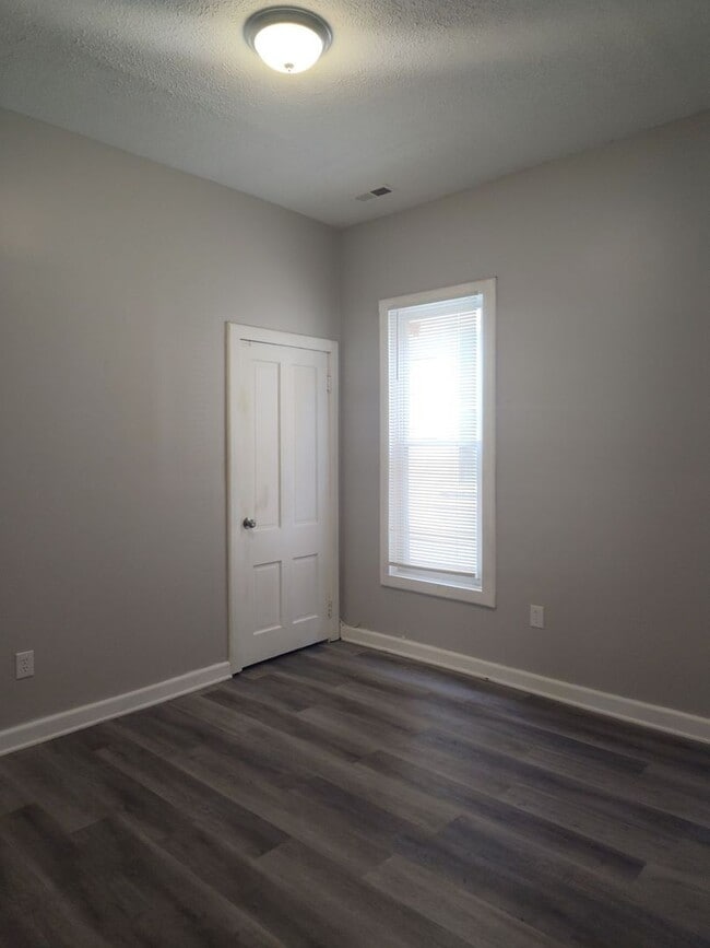 Photo - 1834 Culbertson Ave