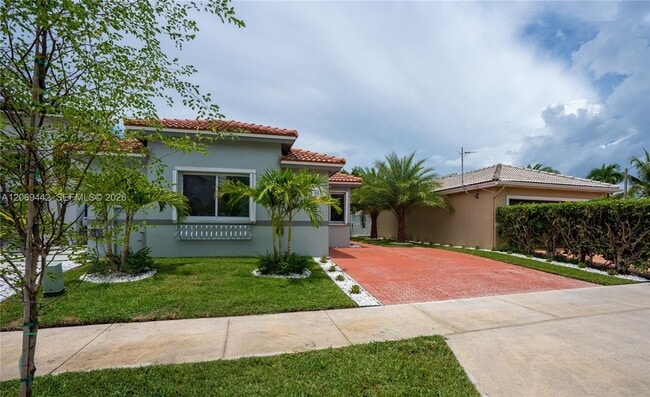 Building Photo - 9124 SW 156th Ct