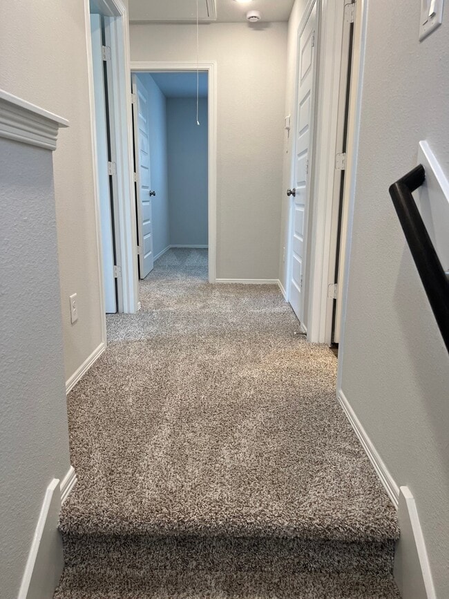 Building Photo - 26010 Emory Holw Dr