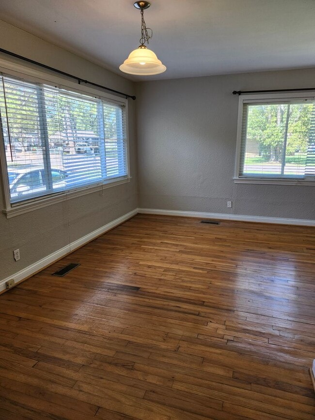 Photo - 3 bedroom 2 bath home located in Brainerd TN