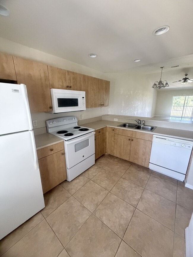 Photo - 1328 SE 8th Ave Unit 1328 SE 8th Ave #205