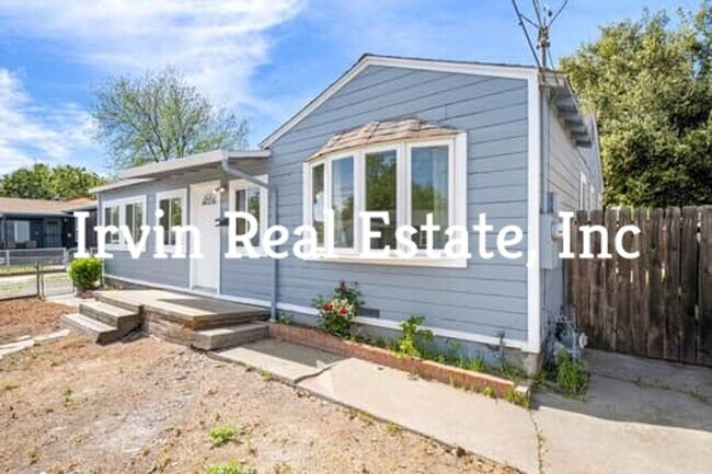 Photo - A Nice 4 Bedroom 1 Bath home