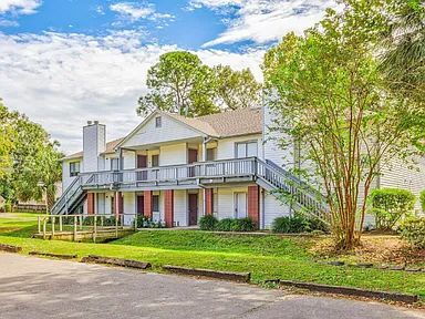 Photo - 2 Bedroom/ 2 Bathroom Apartment Conveniently Located!
