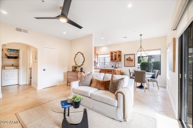 Photo - 9600 N 96th St Unidad 150